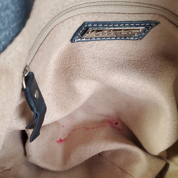 Metallic Gray Leather Shoulder Bag - Picture 13 of 13